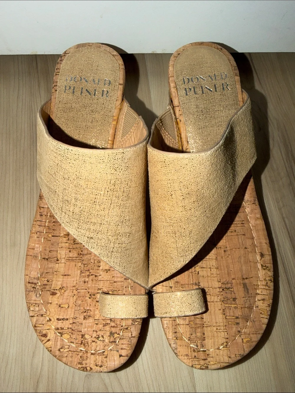 Donald Pliner Gyer Toe-Loop Wedge Sandals